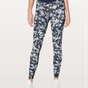 Lululemon speed up tight full on luxtreme 28” spring bloom Sz 8